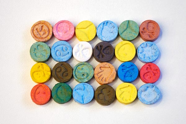 What You Should Know About The Drug Molly: How It Affects Your Brain & Body