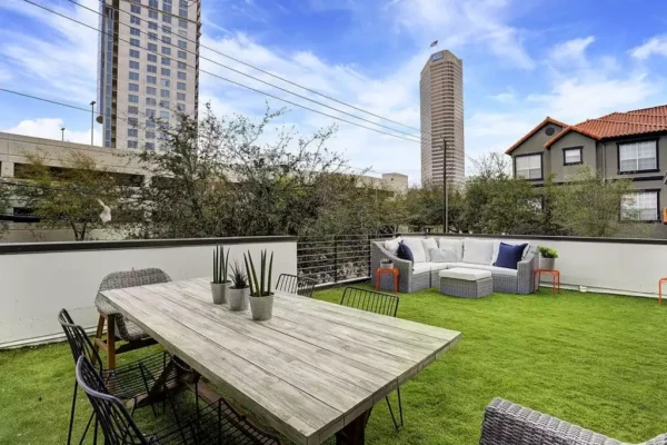 Hero_facilities-1024x682