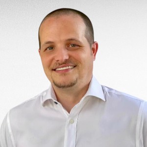 Adam Schievelbein Headshot 300x300